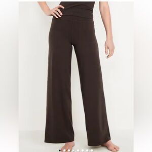 ✨2/$60✨Wide Leg Women's Pants in Dark Brown- buttery soft